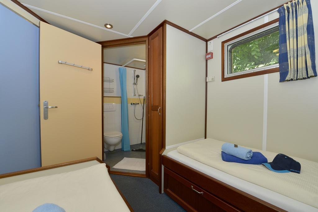 Ms Mecklenburg Hotelschiff 베를린 외부 사진